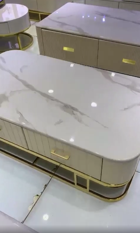 白色款大理石茶几